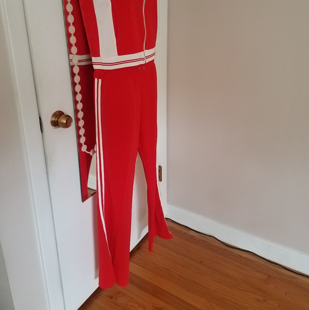 Varsity set - Picture 4 of 4
